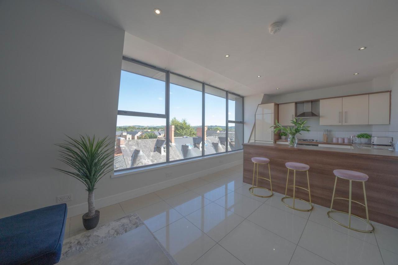 Rooftop Apartment At Queens Beautiful Views Belfast Exteriér fotografie